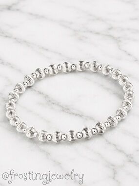 Lux Infinity Etched Sterling Silver Bead Bracelet 7”